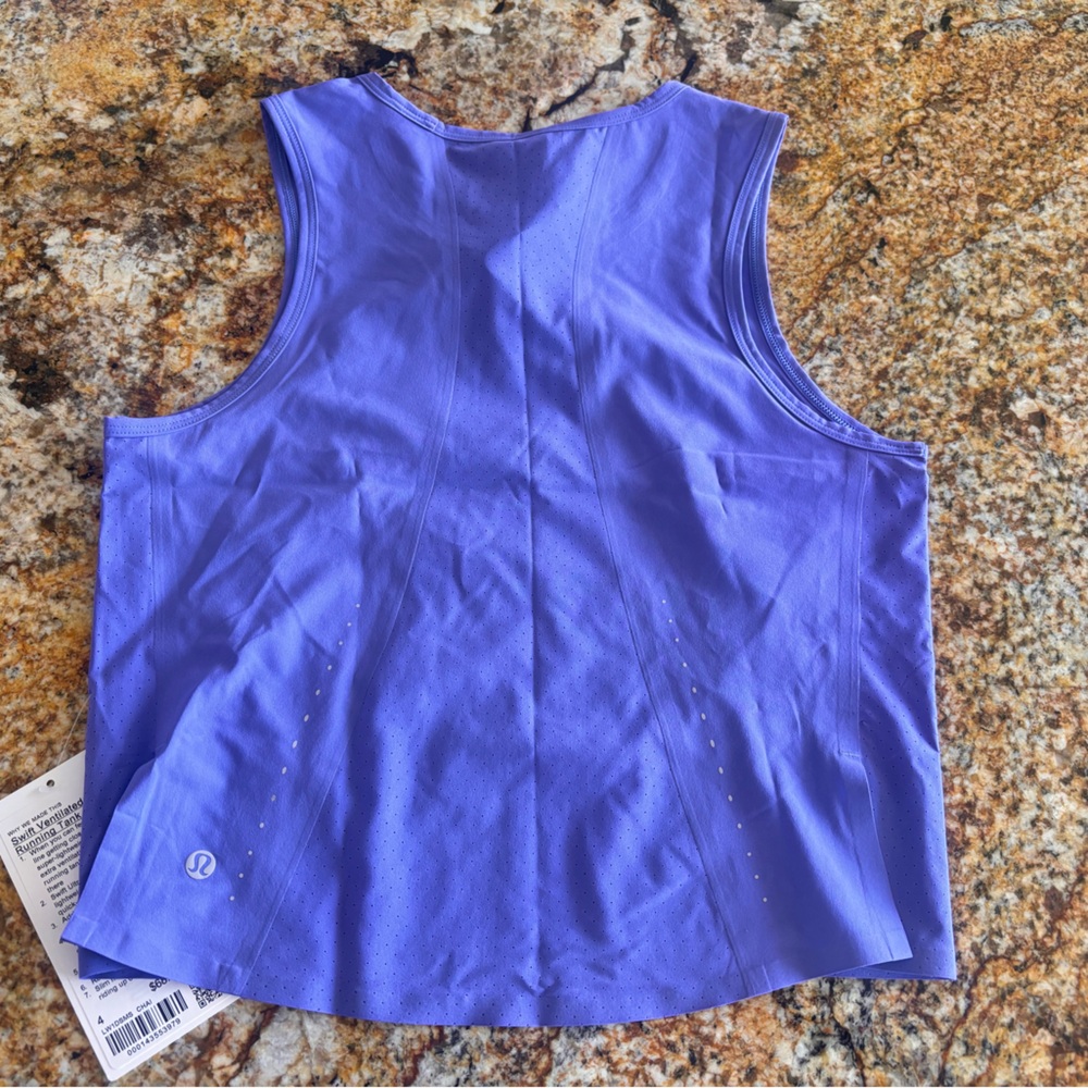Lululemon crop t-shirt - Picture 3 of 4